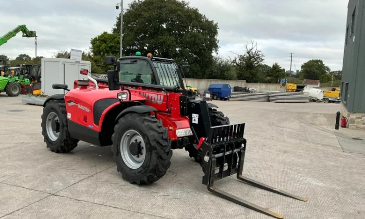 Manitou MT 933 Easy Comfort 2023 р - фото № 1