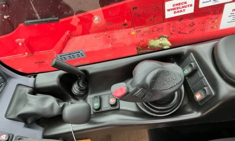 Manitou MT 933 Easy Comfort 2023 р - фото № 13