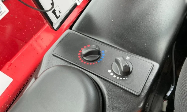 Manitou MT 933 Easy Comfort 2023 р - фото № 3