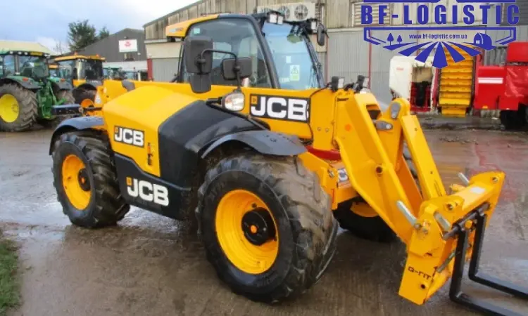 Телескопический погрузчик JCB 541-70 AGRI PRO 2017 года - фото № 8