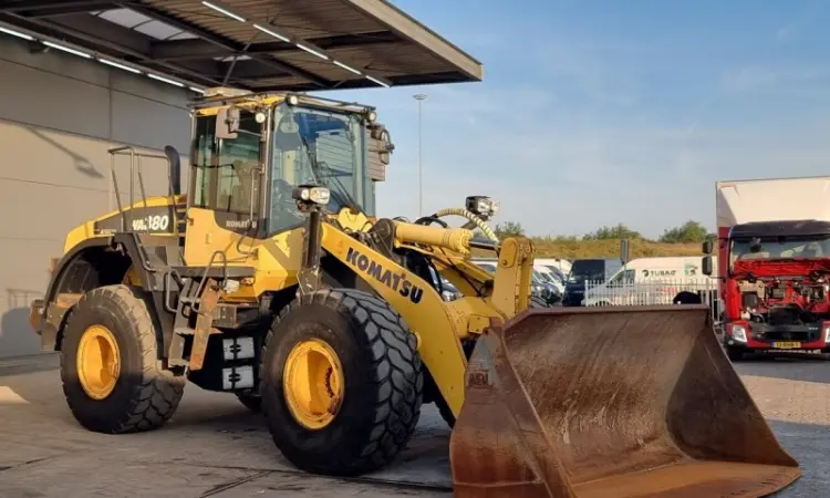 Komatsu WA380 -7 2014 рік - фото № 1