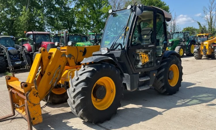 JCB 531-70 Agri Super 2012 р - фото № 1