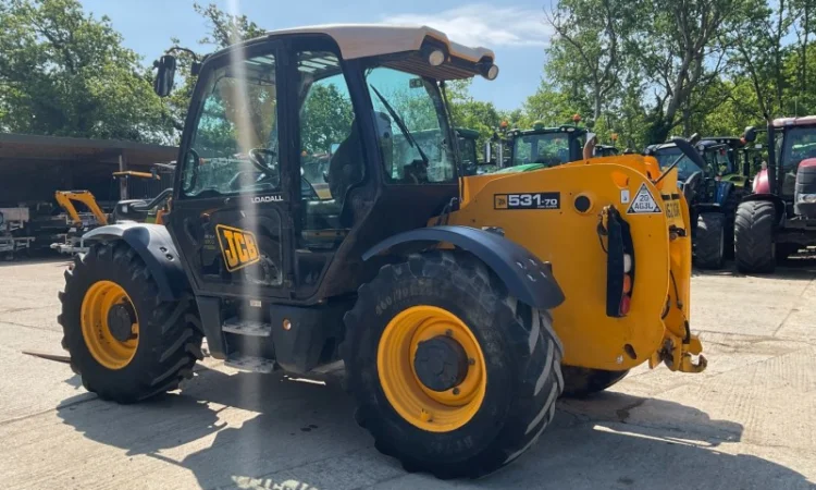 JCB 531-70 Agri Super 2012 р - фото № 2