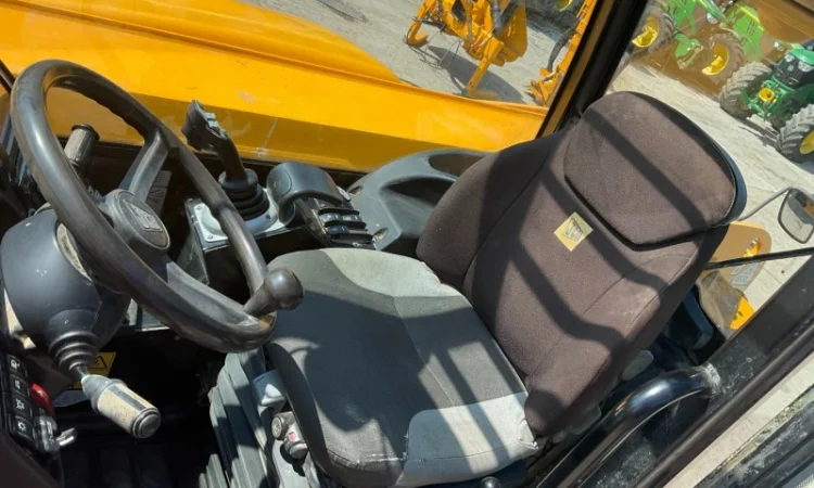 JCB 531-70 Agri Super 2012 р - фото № 4