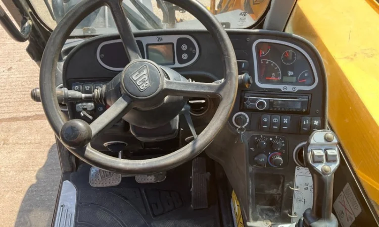 JCB 531-70 Agri Super 2012 р - фото № 5