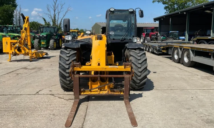 JCB 531-70 Agri Super 2012 р - фото № 6