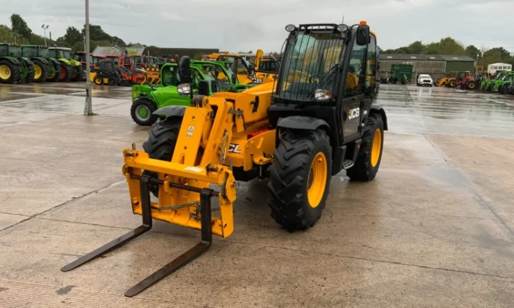 JCB 531-70. 2021 рік - фото № 9