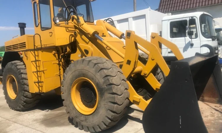 Фронтальний погрузчик STALOWA WOLA L34 Свіжий 3.5 m3 10t - фото № 8