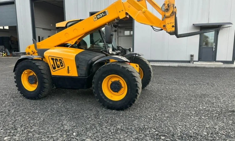 Телескопічний навантажувач JCB 531-70 Agri Plus Ковш і вили - фото № 1