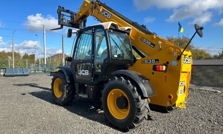Телескопічний навантажувач JCB 535-95 Свіжий - фото № 1