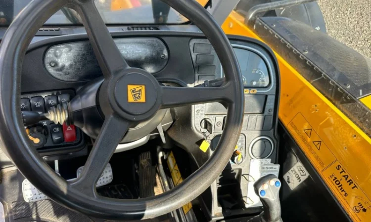 Телескопічний навантажувач JCB 535-95 Свіжий - фото № 7