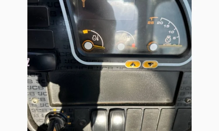 Телескопічний навантажувач JCB 535-95 Свіжий - фото № 8