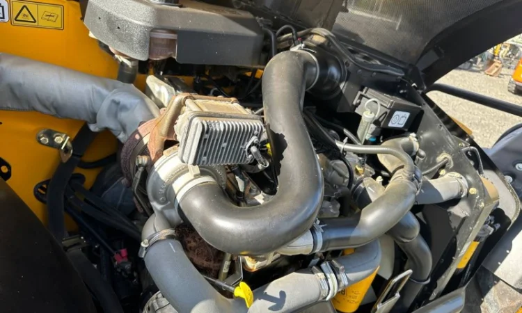 Телескопічний навантажувач JCB 535-95 Свіжий - фото № 9