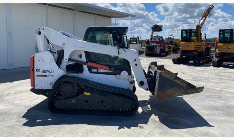 Міні навантажувач Bobcat Т750 High Flow - фото № 1