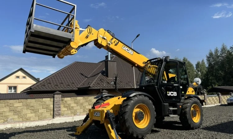 Телескопічний навантажувач JCB 535-140 - фото № 7