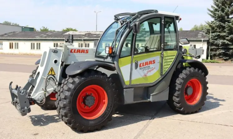 Телескопічний навантажувач Claas SCORPION 7045 - фото № 4