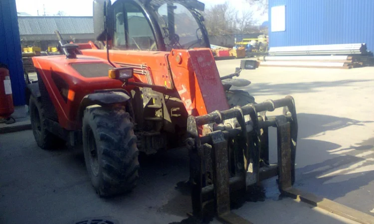 Аренда телескопического погрузчика - фото № 1