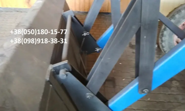 Фронтальный погрузчик на трактора МТЗ, ЮМЗ, Т-40 с выгрузкой 4, 5м с быстросъемным ковшом - фото № 4