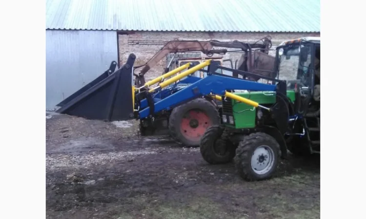 Быстросъемный фронтальный погрузчик КУН. (челюстной ковш) - фото № 2