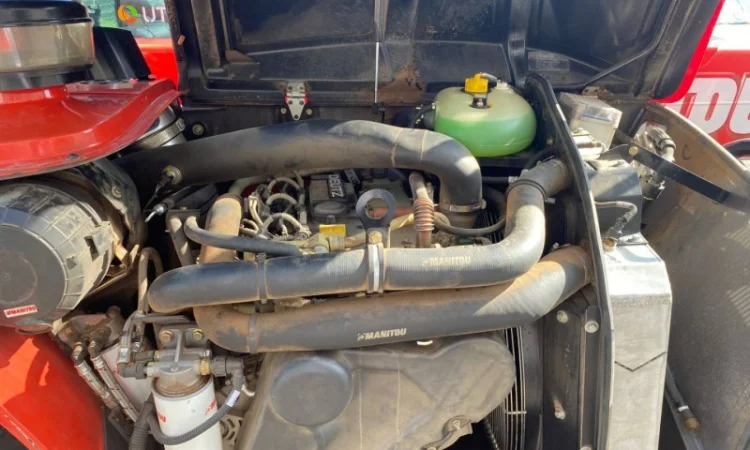 Телескопічний навантажувач Manitou MLT 735-120 - фото № 11