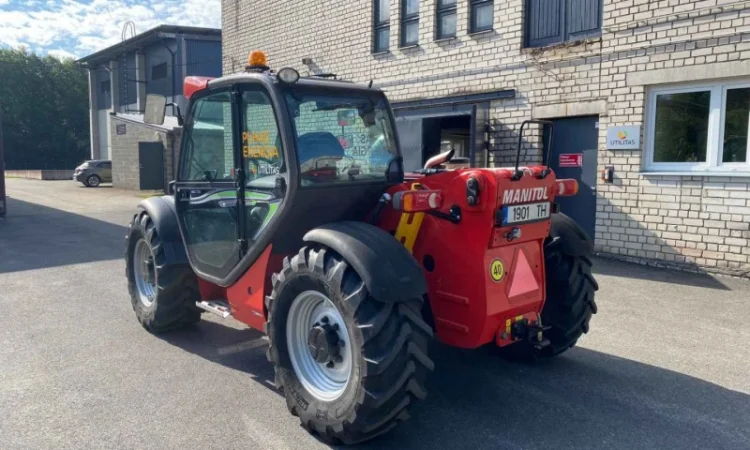 Телескопічний навантажувач Manitou MLT 735-120 - фото № 4