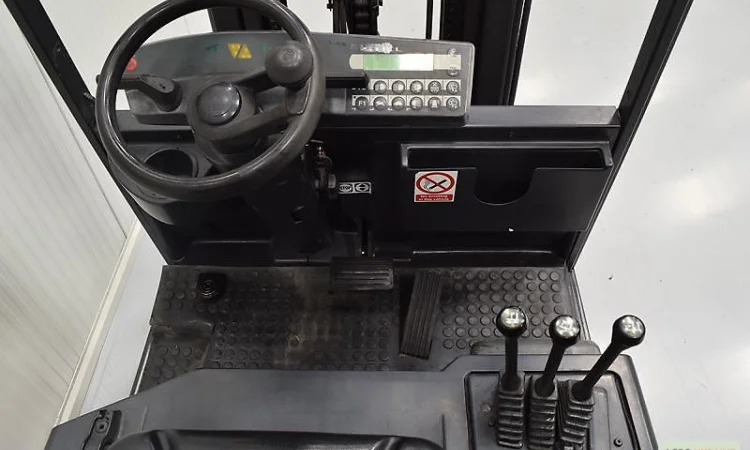 Продам вилочный газовый погрузчик 1,  6т. STILL R 70-16 G - фото № 6