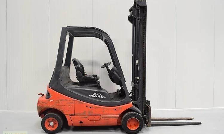 Продам вилочный дизельный погрузчик 2т. Linde H 20 D-03 - фото № 7