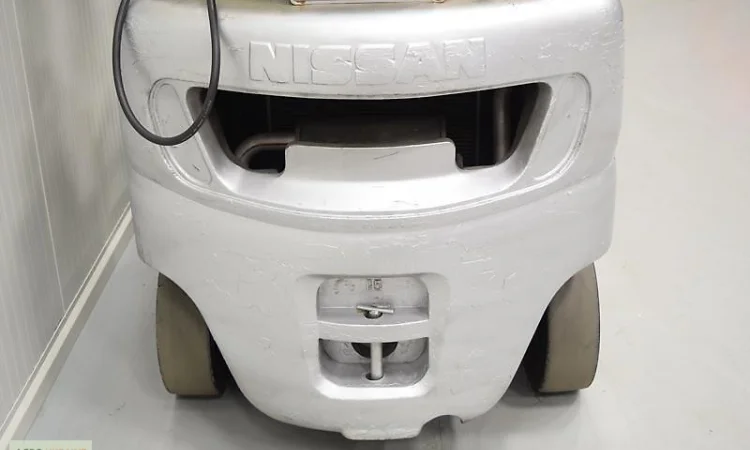 Продам вилочный газовый погрузчик 1,  5т. Nissan L01A15W - фото № 8