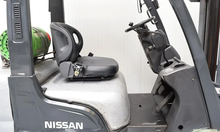 Продам вилочный газовый погрузчик 1,  5т. Nissan PL01A15D - фото № 3