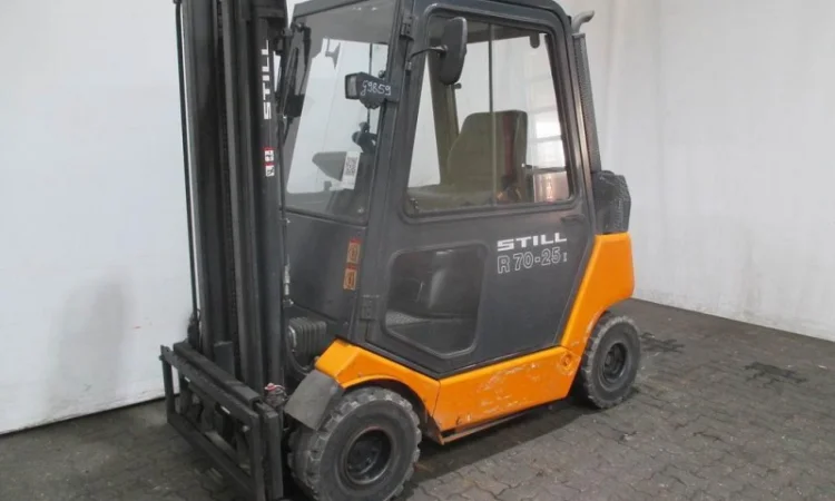 Продам вилочный дизельный погрузчик 2, 5т. STILL R 70-25i 7066 - фото № 1