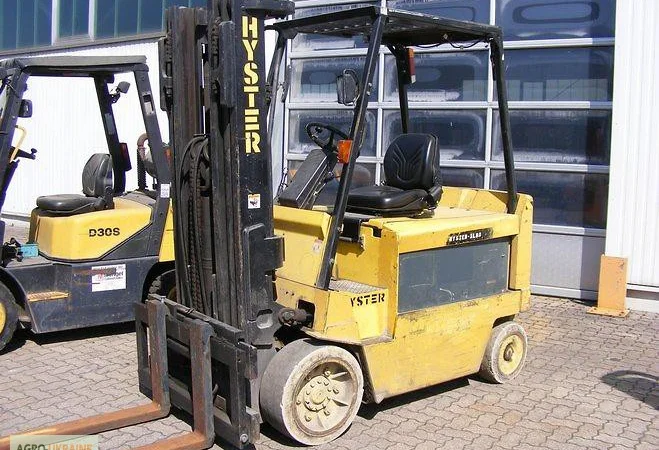 Продам вилочный электрический погрузчик 4т. Hyster E 80 XL 4 - фото № 1