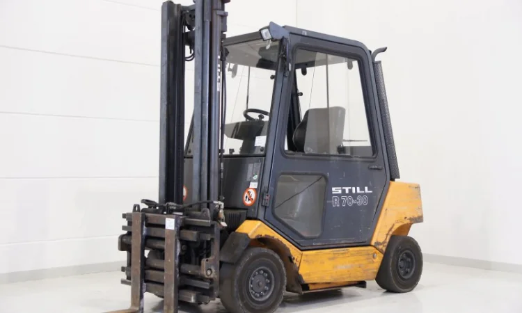 Продам вилочный дизельный погрузчик 3т. STILL R 70-30 - фото № 1