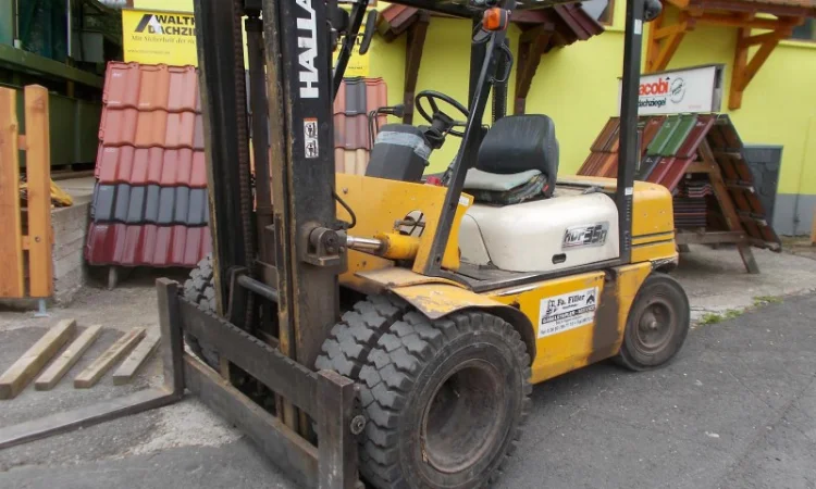 Продам вилочный дизельный погрузчик 3, 5т. Halla HDF35A - фото № 1