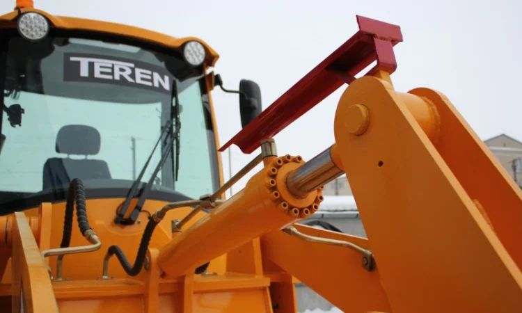 Фронтальный погрузчик модель: 830с - фото № 4