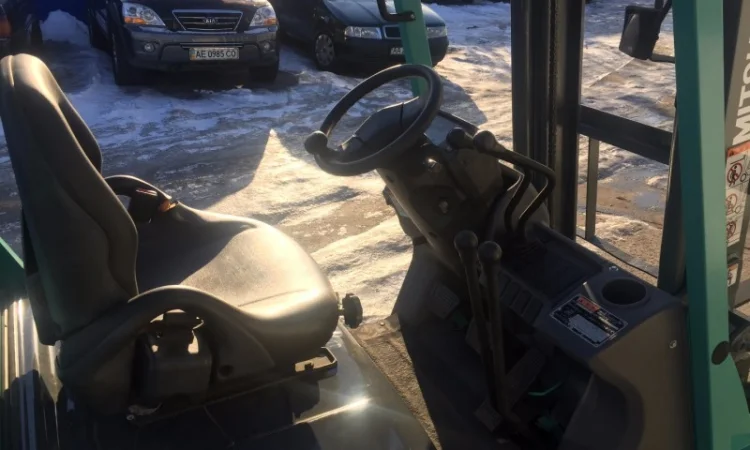 Вилочный погрузчик Mitsubishi KFGE10D - фото № 4