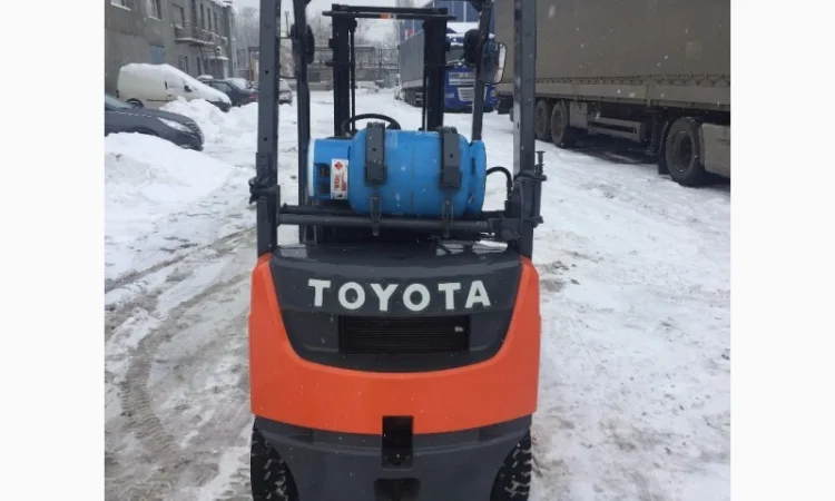 Вилочный погрузчик Toyota 08FG15 - фото № 4