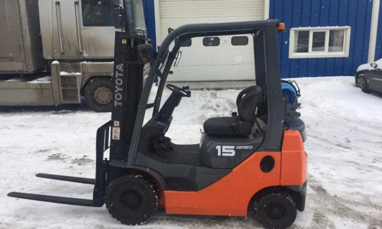 Вилочный погрузчик Toyota 08FG15 - фото № 5