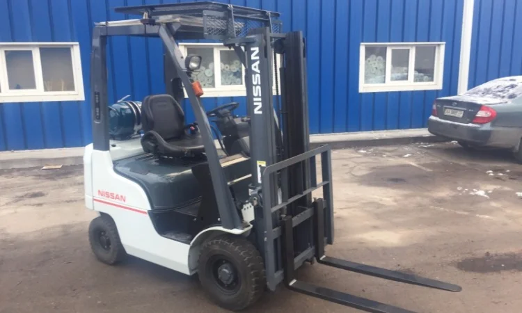 Вилочный погрузчик Nissan EBT-P1F1 - фото № 1
