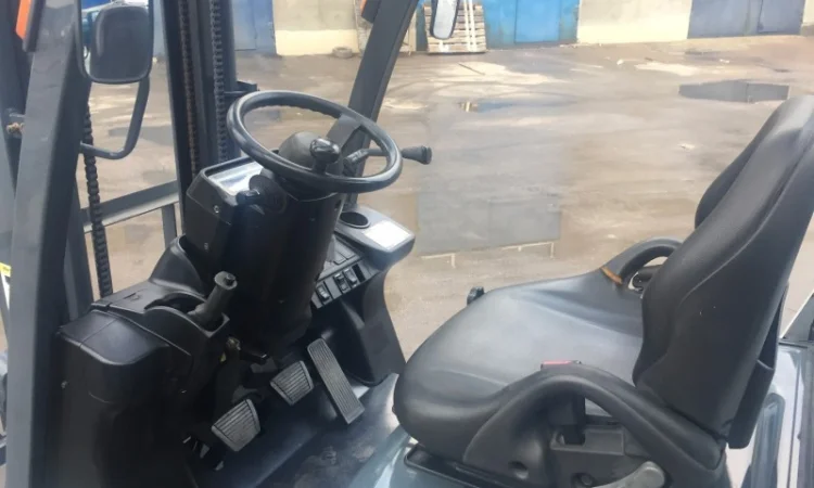 Вилочный погрузчик Nissan EBT-P1F1 - фото № 6