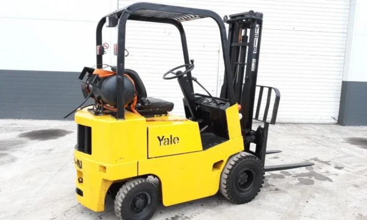 Навантажувач вилковий YALE GLP032UAV094 - фото № 5