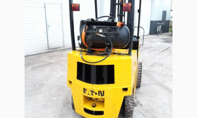 Навантажувач вилковий YALE GLP032UAV094 - фото № 6