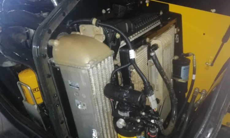 Телескопический погрузчик Jcb 540-140 - фото № 1