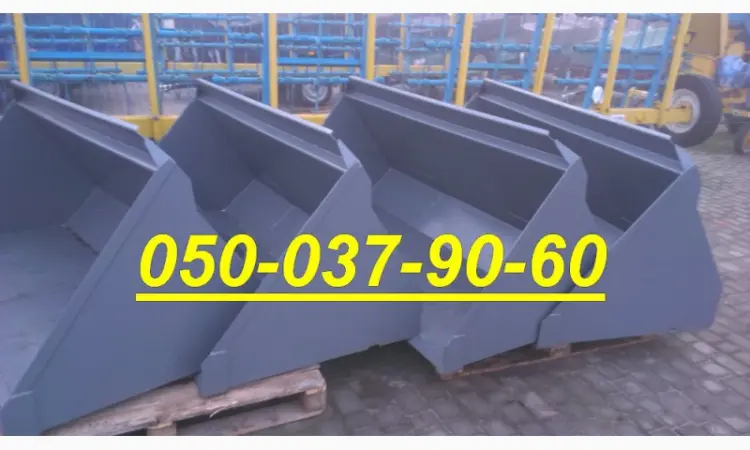 Погрузчик фронтальный ПФУ-0, 8 г/п 800кг+Отвал поворотный для снега+Ковш Fenix 0, 8 куб.м - фото № 1