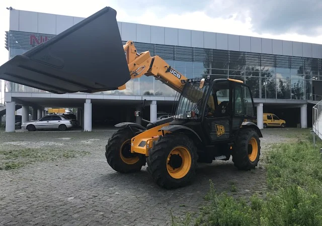 Погрузчик телескопический JCB 531-70 AGRI - фото № 7