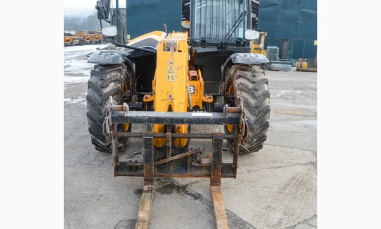Телескопический погрузчик JCB 531-70 2013г.в - фото № 5