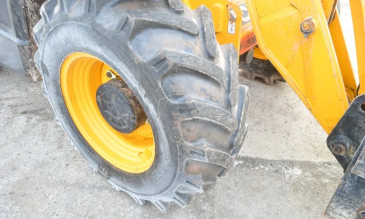 Телескопический погрузчик JCB 531-70 2013г.в - фото № 7