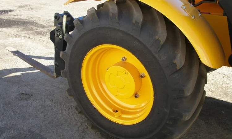 Телескопические погрузчик JCB 530, Manitou - фото № 3