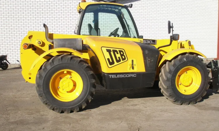 Телескопічний навантажувач JCB 531-70 - 2009 року - фото № 1