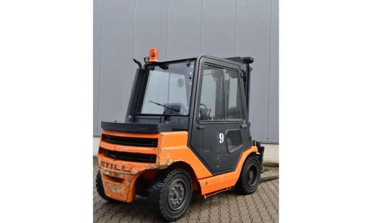 Погрузчик дизельный Still R70-45D, 2001 г., 4.5т., кабина, 5м.подъем - фото № 3