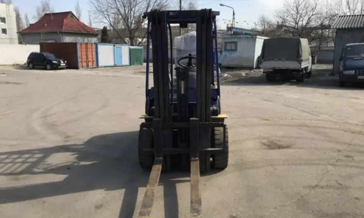 Дизельный погрузчик Komatsu FD25T-14, 2000 г., 3880 м/ч, вагонник - фото № 3